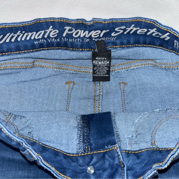 Rewash Distressed Skinny Jeans - Picture 2 of 9